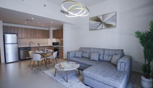 Two-Bedroom Apartment with Balcony and Sea View