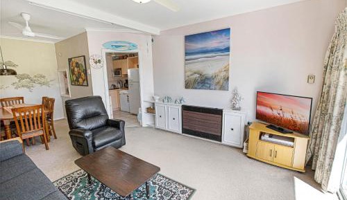 Two-Bedroom Holiday Home