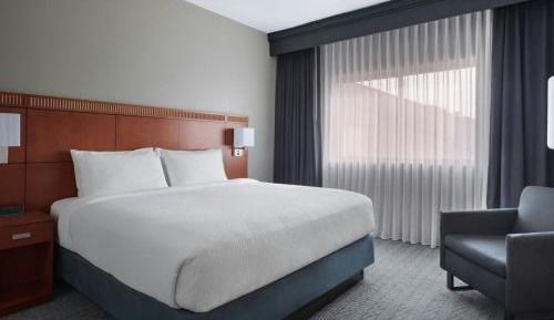 One-Bedroom King Suite with Sofa Bed