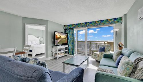 Three-Bedroom Apartment - Oceanfront