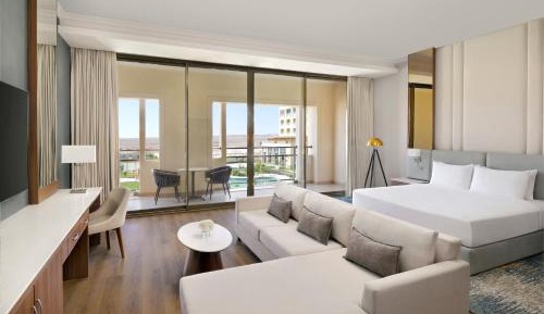 Junior Suite with Double Bed and Pool View - Kitchen