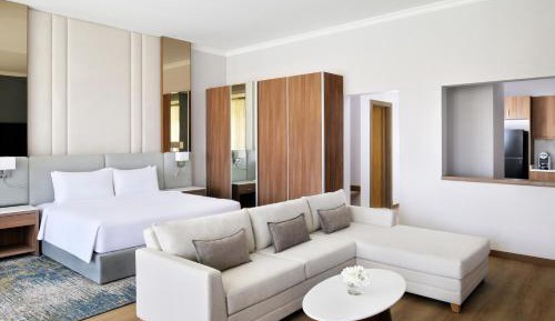 Junior Suite with Double Bed and Balcony - Kitchen