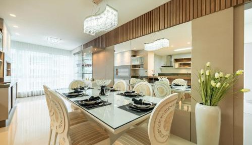 Superior Apartment with City View