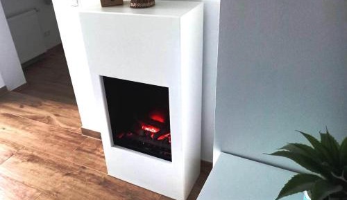 One-Bedroom Apartment with Terrace