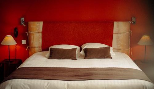 Lounge Room for Single Use