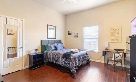 Double Room with Shared Bathroom