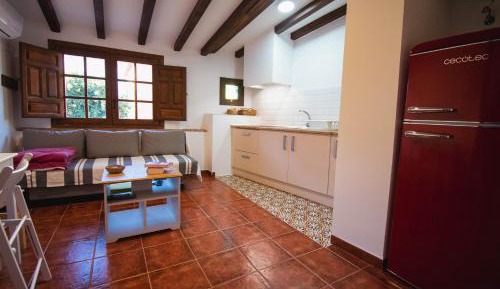 Apartment with Pool View 