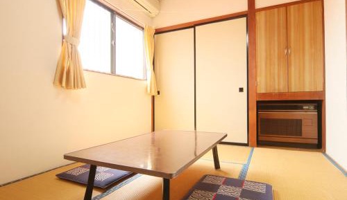 Japanese-Style Quadruple Room