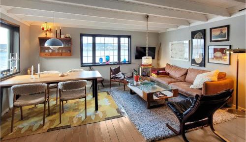 Two-Bedroom Holiday Home