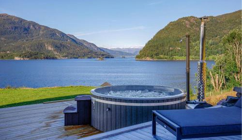 Five-Bedroom Holiday Home