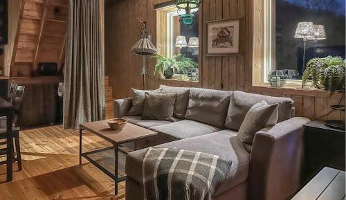 Three-Bedroom Vacation Home 