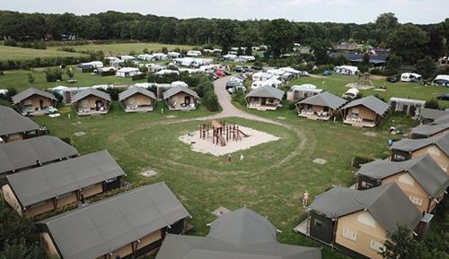 Four-Bedroom Holiday Home