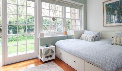 Double or Twin Room with Private Bathroom