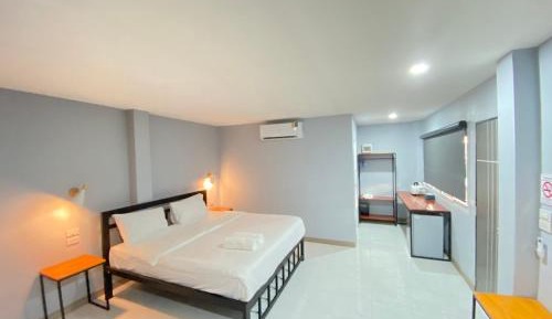 Standard Family Room