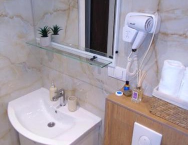 Triple Room with Private Bathroom