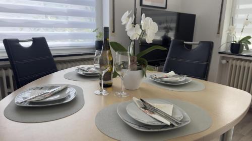 One-Bedroom Apartment with Bath