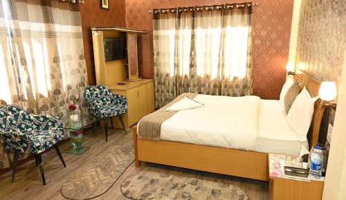 Deluxe Double Room with Balcony