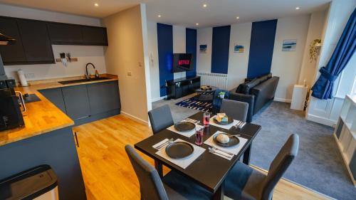 Apartment with City View