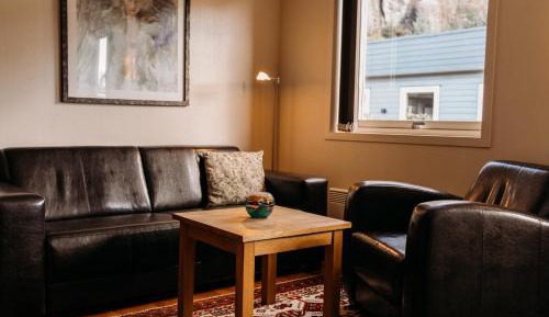 Apartment (2 Adults)