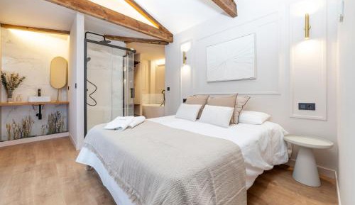 One-Bedroom Premium Apartment