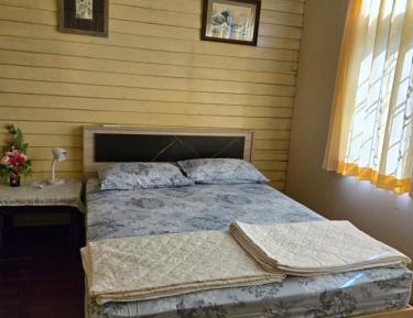 Queen Room with Balcony