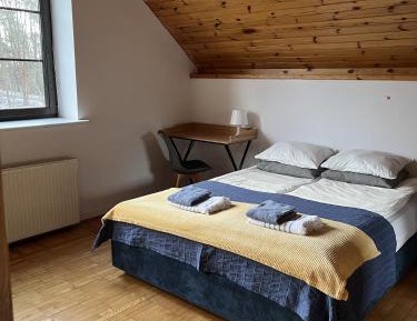 Triple Room with Shared Bathroom
