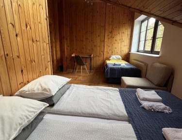 Triple Room with Shared Bathroom