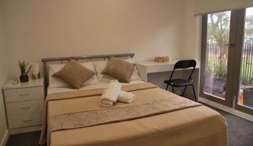 Double Room with Shared Bathroom