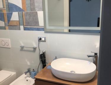 Twin Room with Private Bathroom