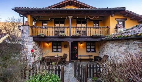 Two-Bedroom Superior Apartment