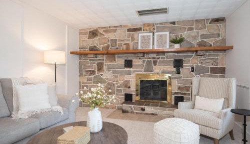 Three-Bedroom Holiday Home 