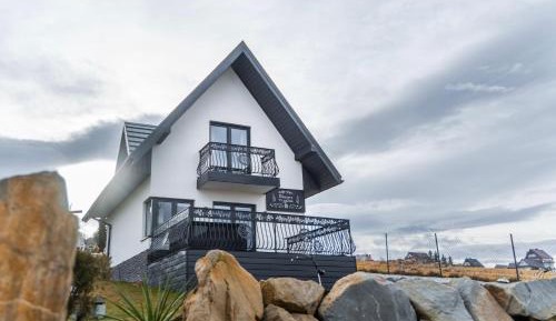 Three-Bedroom Townhouse