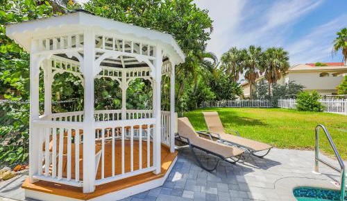 Two-Bedroom Holiday Home