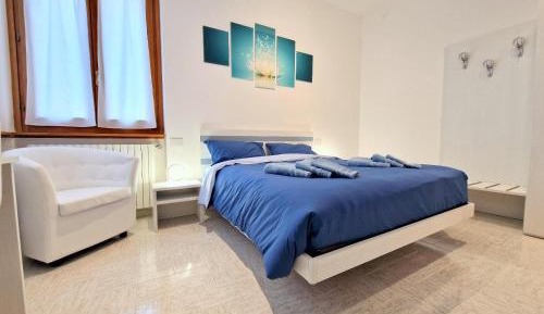 Double Room with Pool View