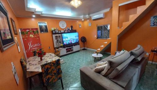 Three-Bedroom Holiday Home 