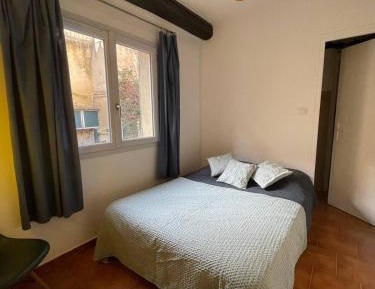 Quadruple Room with Private Bathroom