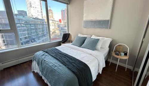 One-Bedroom Apartment - Non-Smoking