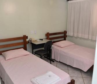 Deluxe Room (1 adult + 1 child)