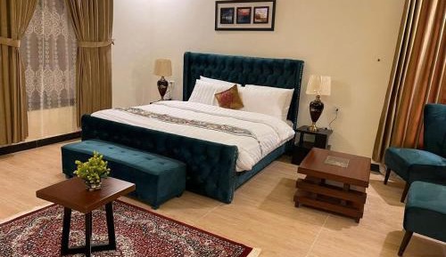 Deluxe Double or Twin Room