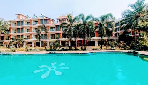Deluxe Room with Lake View
