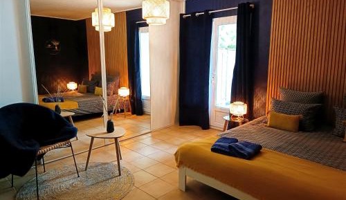 King Room with Spa Bath