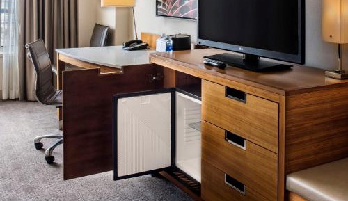 Corner King Room