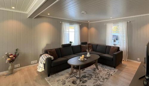 Three-Bedroom Holiday Home 