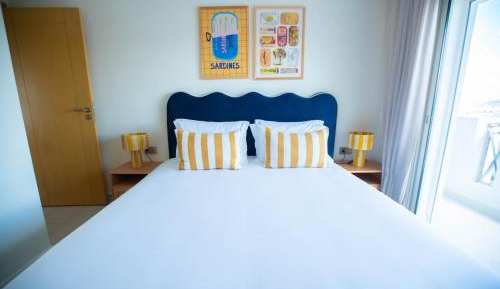 Studio Apartment with Balcony