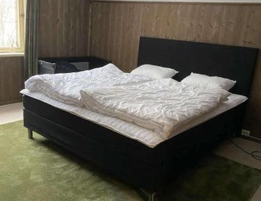 Deluxe Double Room (2 Adults + 1 Child)