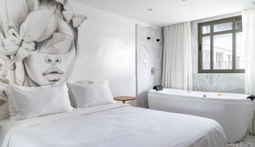 Double Room with Spa Bath