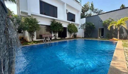 Villa - Beach Front