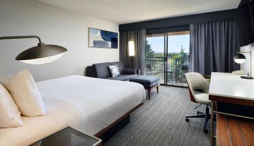 Guest room, 1 King, Sofa bed, Balcony