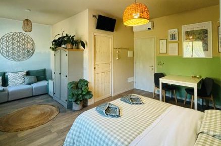 Double Room with Private Bathroom