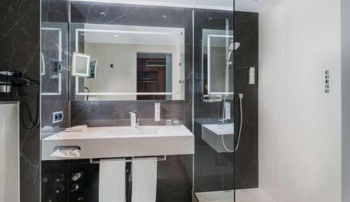 Business Double Room with Double Bed